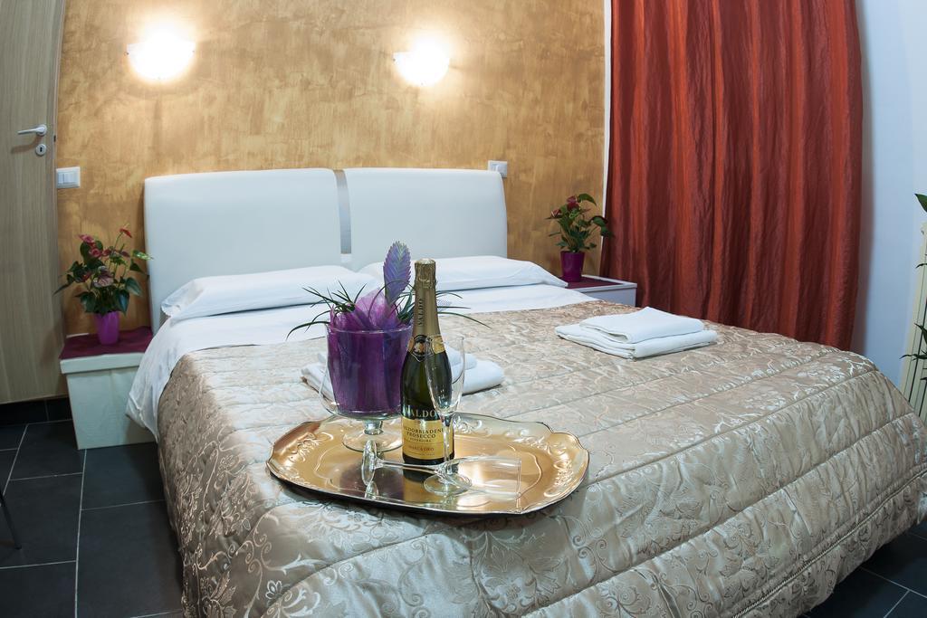 רומא Gio' Suites חדר תמונה